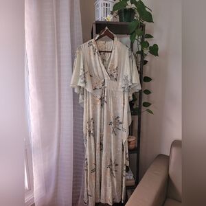 Vintage 1970s Flutter Sleeve Mint Green Dress